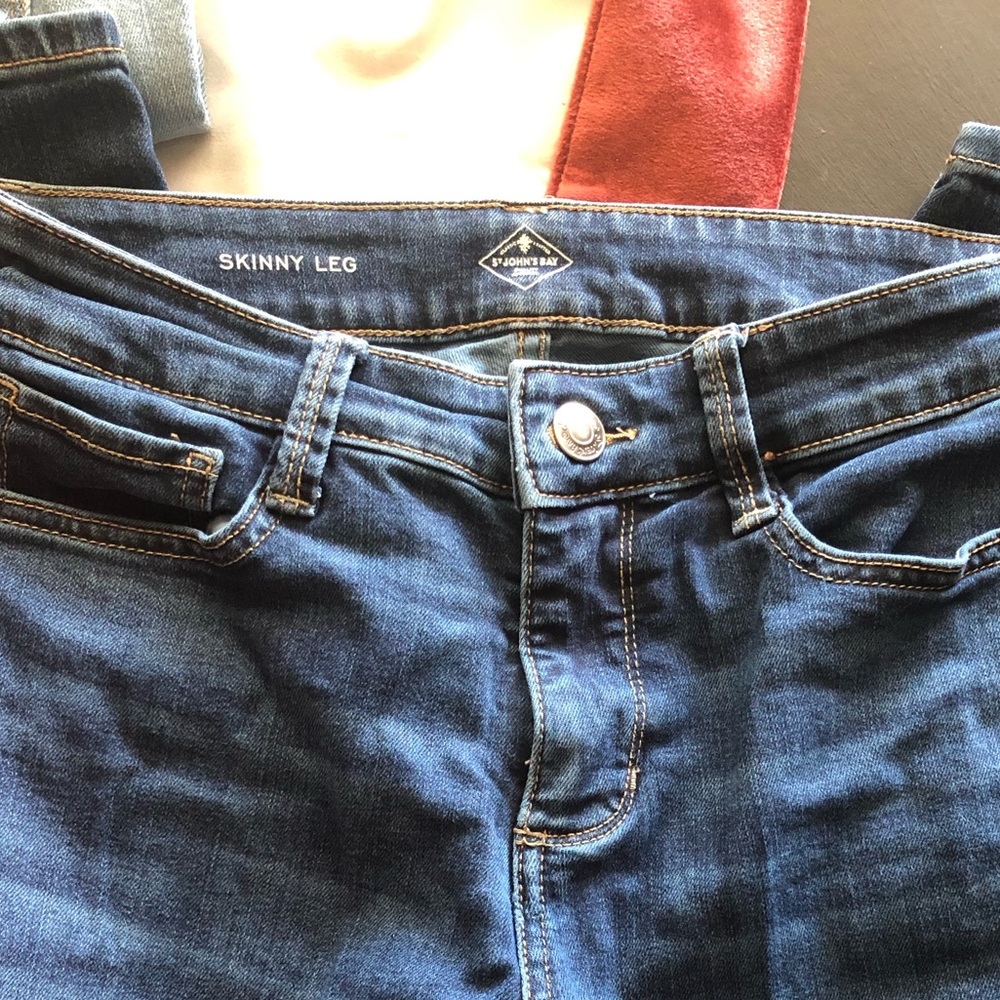 St. John’s Bay Skinny Jeans -Size 4